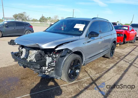 2024 Volkswagen Tiguan 2.0T Se R-Line Black z USA, uszkodzony, nr VIN 3VVCB7AX5RM077924